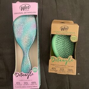 Pack of 2 wet brushes